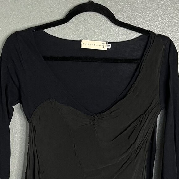 NWOT 4 Love And Liberty 3/4 Sleeve Boho Top Black‎ Asymmetrical Flowy XS - Picture 3 of 9